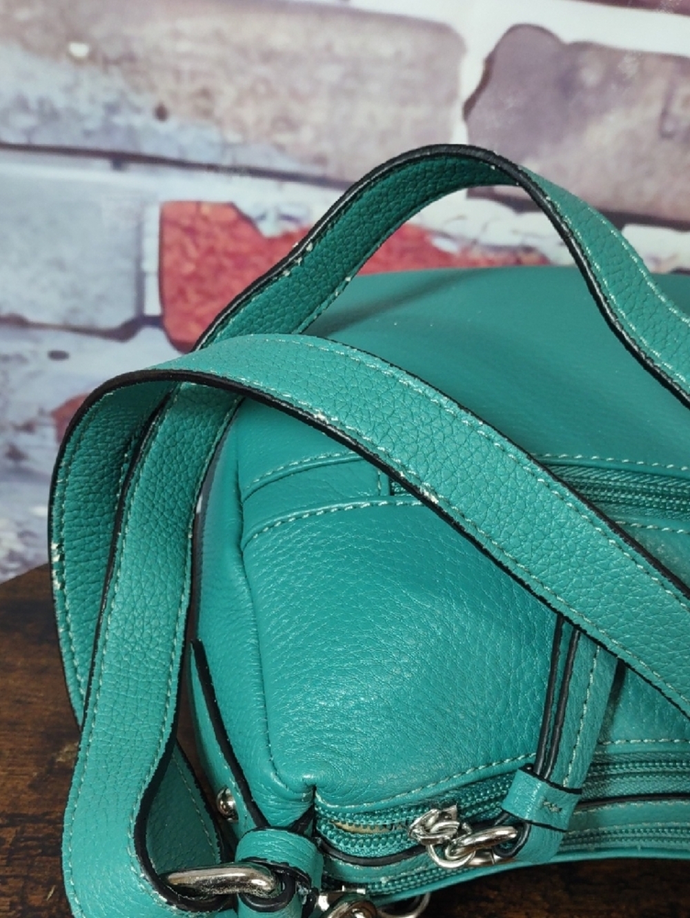 Giani Bernini Pebbled Leather Shoulder Bag - Picture 12 of 14
